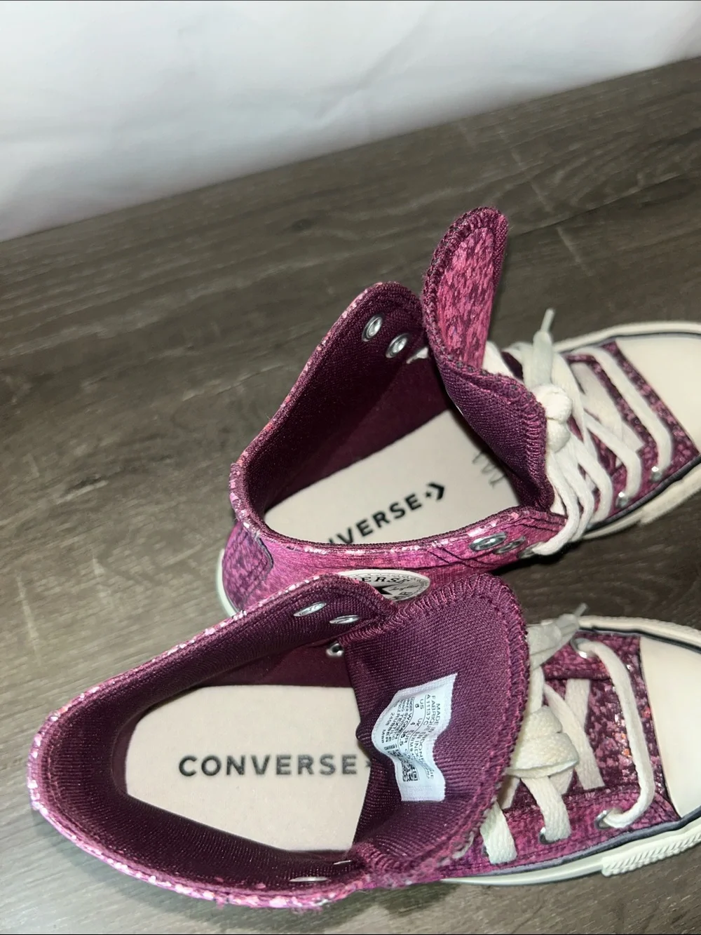 Converse Kids High-Top Glitter Sneakers in Shimmery Fuchsia and White
